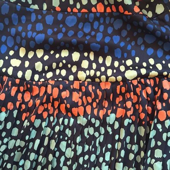 Never Fully Dressed size 4s/small multi colored flowy skirt - Picture 4 of 4